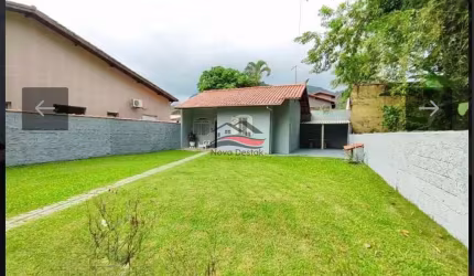 Casa à venda no bairro Mar Verde II - Caraguatatuba/SP