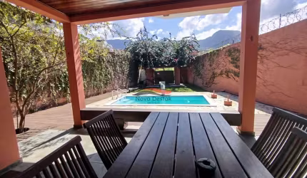 Sobrado em Massaguaçu, Caraguatatuba/SP