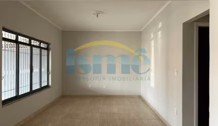 CASA 3 DORM/1 SUÍTE E UMA EDÍCULA NO JARDIM EULINA