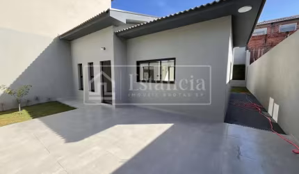 Casa para Venda em Brotas, Planalto, 2 dormitórios, 1 suíte, 2 banheiros, 2 vagas