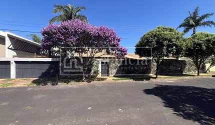 Casa para Venda em Torrinha, Parque Residencial Piedade, 6 dormitórios, 4 suítes, 7 banheiros, 4 vagas