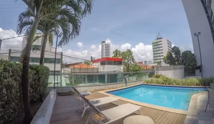 Pague em até 150 meses aptº com bela vista para a praia