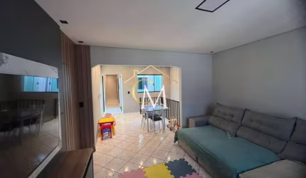 CASA PRINCIPAL + BARRACÃO + 2 CASAS FUNDOS - CAMPINAS - SP