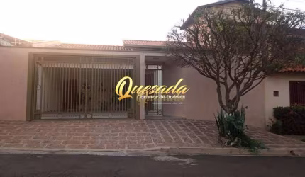 Casa térrea à venda, 4 quartos, Jardim Regina, Indaiatuba.