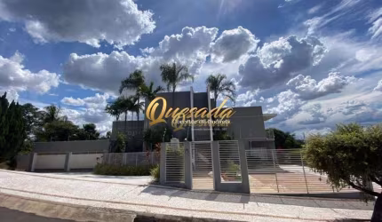 Sobrado à venda, 5 suítes, escritório, piscina, SPA, Terras de Itaici, Indaiatuba.