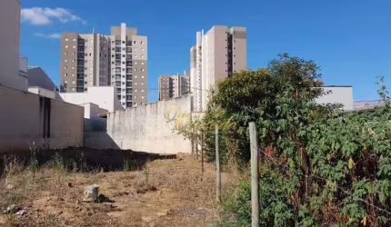 Terreno residencial à venda, 167 m², Vila Verde, Indaiatuba.