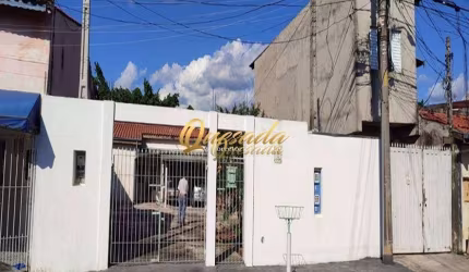 Casa térrea, 1 dormitório, quintal grande, ótima localização, Nova Indaiá, Indaiatuba.