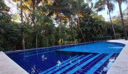 Sobrado à venda, 6 suítes, sauna, piscina, Condomínio Helvetia Country, Indaiatuba.