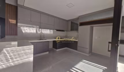 Casa térrea nova, à venda, 3 suítes, planejados, piscina, Condomínio Milano, Indaiatuba.