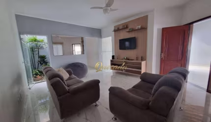 Casa térrea semi nova á venda, 3 quartos, edícula, área gourmet, Jardim Regente, Indaiatuba.