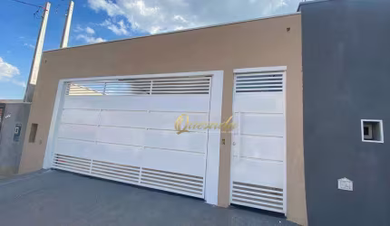 Casa assobradada nova à venda, 2 dormitórios, 1 suíte, Jardim dos Sabiás, Indaiatuba.