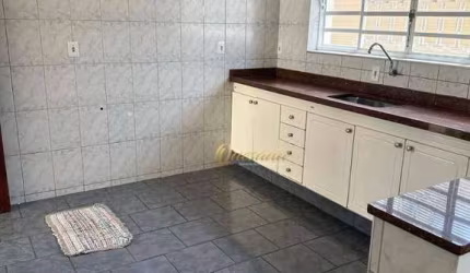 Duas casas térreas à venda, 4 dormitórios, 1 suíte, quintal grande, Vila Suíça, Indaiatuba.