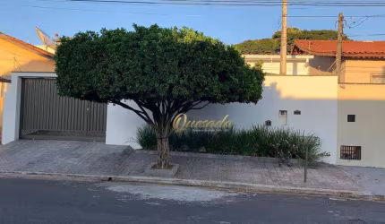 Casa térrea à venda, 2 quartos, edícula, planejados, piscina, Jardim Olinda, Indaiatuba.