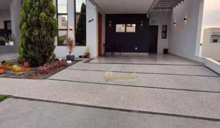 Casa térrea semi nova, à venda, 3 quartos, 1 suíte, planejados, piscina, Condomínio Mantova, Indaiatuba.