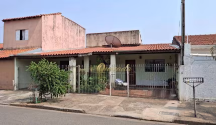 Casa térrea à venda, 2 quartos, jardim, quintal, Parque das Nações, Indaiatuba.