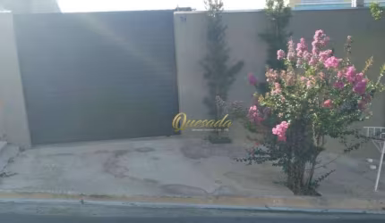 Casa térrea à venda, 2 dormitórios, 1 suíte, quintal, Jardim Barcelona, Indaiatuba.