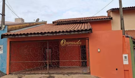 Casa térrea á venda. 3 dormitórios, 1 suíte, quintal, Jardim Belo Horizonte, Indaiatuba.