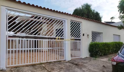 Casa térrea para locação, 4 dormitórios, 1 suíte, quintal, Jardim Esplanada, Indaiatuba.