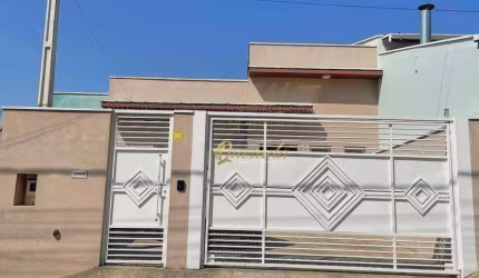 Casa térrea à venda, 2 dormitórios, 1 suíte, quintal grande, Jardim União, Indaiatuba.