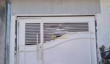 Sobrado com 4 kitnetes, à venda, 2 suítes, Jardim dos Sabiás, Indaiatuba.