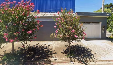 Casa de esquina, à venda, 2 dormitórios, planejados, Jardim Brasil, Indaiatuba.