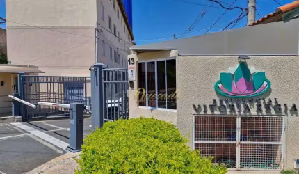 Apartamento térreo, à venda, 2 dormitórios, planejados, lazer, Edifício Vitória Régia, Indaiatuba.