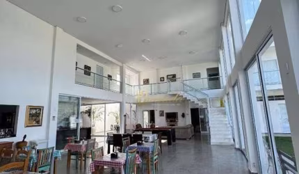 Chácara à venda, 6 suítes, casa de hóspedes, planejados, Colinas em Indaiatuba.