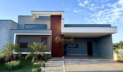 Casa térrea nova, à venda, 3 suítes, planejados, escritório, Condomínio Laguna, Indaiatuba.