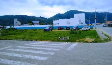 TERRENO COMERCIAL
