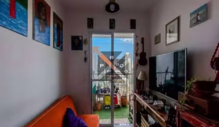 Imóvel aconchegante de 40 m², vista livre, sacada ampla e cozinha gourmet na Mooca. Próximo ao centro de SP.
