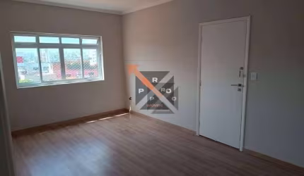 Apartamento com 74 metros  Vila Monumento - 2 Dormitórios - Reformado - 2 Banheiros