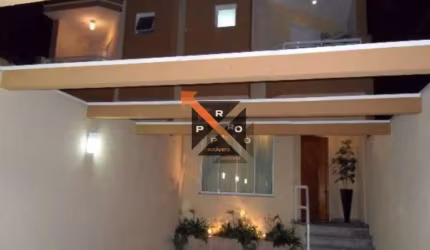Linda casa com Piscina na Mooca