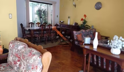 CASA TÉRREA JARDIM DA SAÚDE- 3 SUITES-4 VGS-SALÃO FESTAS C/CHURRASQUEIRA E FORNO PIZZA-QUINTAL-EDÍCULA-DEPOSITO-LOCALIZAÇÃO PRIVILEGIADA