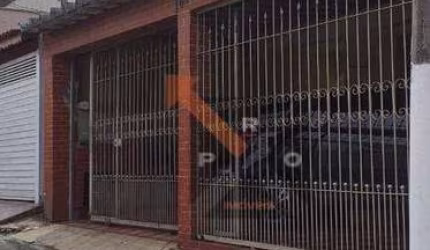 Sobrado Residencial Vila Ema - 3 vagas, 3 dormitórios sendo  1 suíte - Quintal amplo e área com churrasqueira