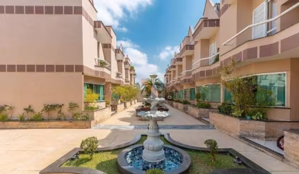 SOBRADO CONDOMINIO FECHADO VILA PRUDENTE - SANTA CLARA - 3 DORMS SENDO 1 SUÍTE 4 VAGAS - LAZER COM PISCINA