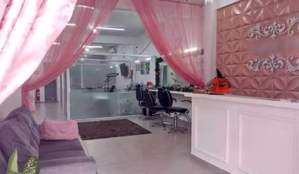 Oportunidade, salao comercial, na Rua Honduras, proximo da Av. Kennedy, Aceita apartamento como parte de pagamento, venha conferir!!!!!