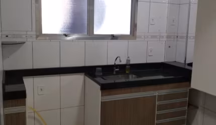 Lindo apartamento de 1 dormitório, com 2 sacadas, Próximo da praia e de todos comércios.