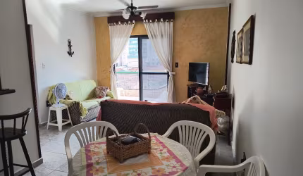 Lindo apartamento, de 1 dormitório, com sacada, de frente para a rua, linda vista!