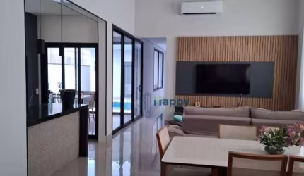 Casa com 3 dormitórios à venda, 221 m² por R$ 2.300.000,00 - Condomínio Villa Bella Siena - Paulínia/SP