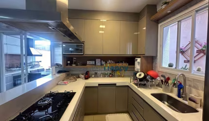 Casa com 3 dormitórios à venda, 159 m² por R$ 1.050.000,00 - Condomínio Residencial Jabuticabeiras - Paulínia/SP