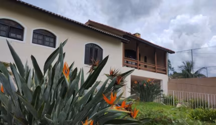 Casa 3 dormitórios para Venda em Atibaia, Jardim Paulista, 3 dormitórios, 1 suíte, 4 banheiros, 6 vagas