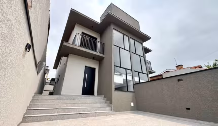 Casa 3 dormitórios para Venda em Atibaia, Jardim Tapajós, 3 dormitórios, 3 suítes, 4 banheiros, 2 vagas