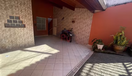 Casa 2 dormitórios para Locação em Atibaia, Jardim Alvinópolis, 2 dormitórios, 3 banheiros, 2 vagas