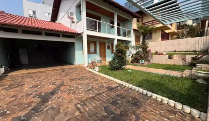 casa para venda localizada no centro em chapecó / Sc