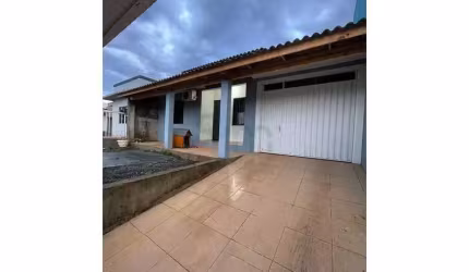 Casa a venda na Efapi em Chapecó/SC.