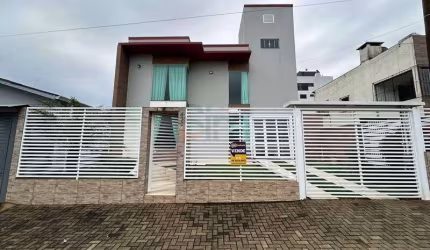 Casa a venda na Efapi em Chapecó/SC.