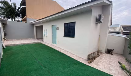 Casa Semi-Mobiliada, Com salão de festas para locação