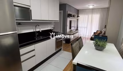 Excelente apartamento semimobiliado no bairro Nossa Senhora da Saúde com 57,88m²