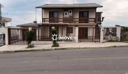 Excelente casa de alvenaria com 2 pisos no Bairro Esplanada com 152,93m² de área