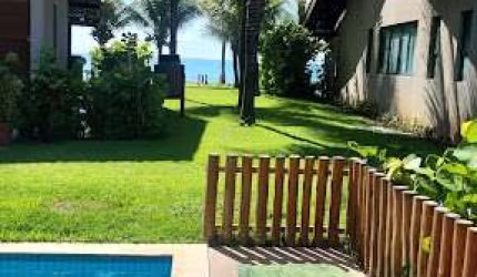 VENDE-SE BANGALÔ - 5 qtos - 167m² - MURO ALTO